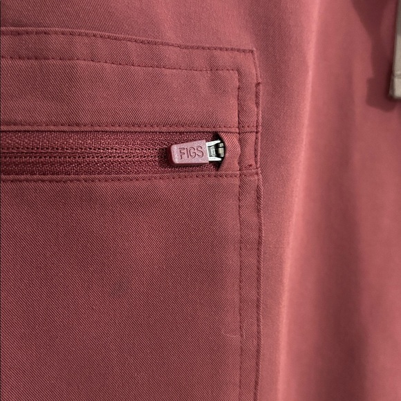 Figs Women’s Scrub Set in Light Wine Color - Picture 11 of 16